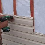 Как обшить дом сайдингом с утеплителем