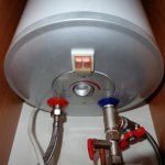 Нужно ли сливать воду из водонагревателя, если не пользуешься