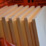 Желтый пористый материал